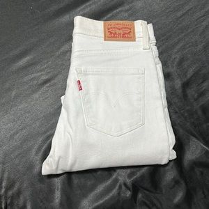 Levi’s 311 shaping skinny